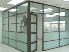 欢迎来电订购大连门窗。百饰得（大连）铝业有