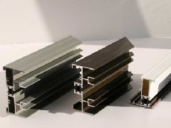 大连铝型材静电粉末喷涂的基本过程