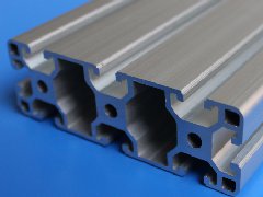 大连选铝型材挤压机需要必备哪些知识